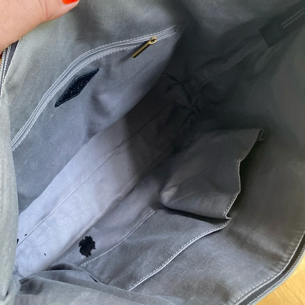 Fossil canvas black metallic tote in good condition